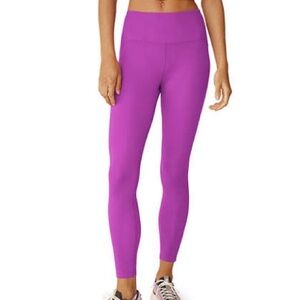 Beyond Yoga Spacedye Leggings Violet Berry High‎ Rise in Small and Large